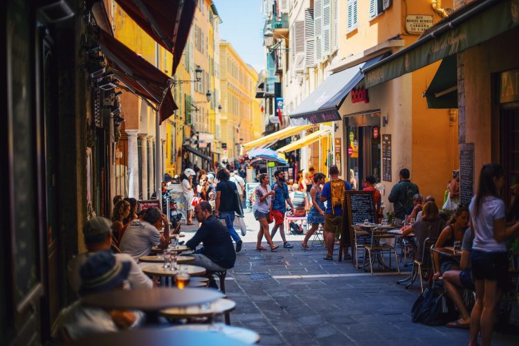 Sidewalk cafes in Nice