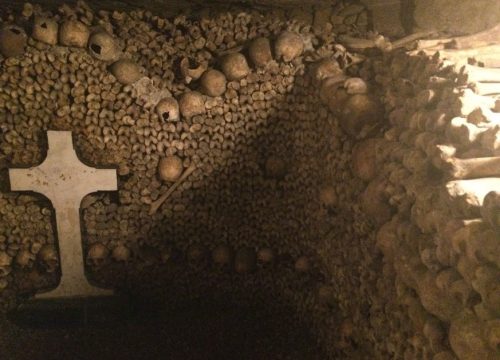 Paris catacombes