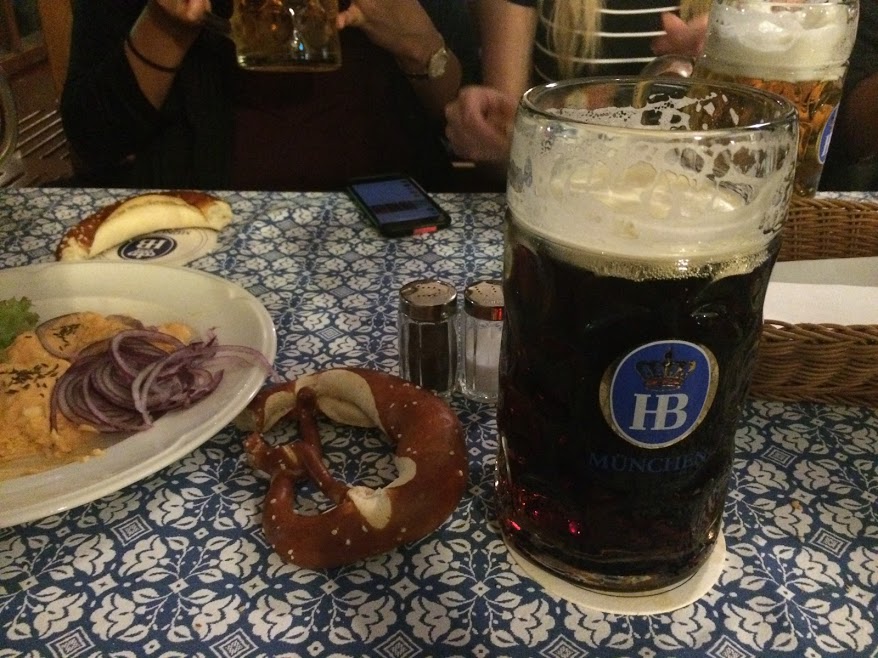 Beer and pretzel at Hofbrauhaus