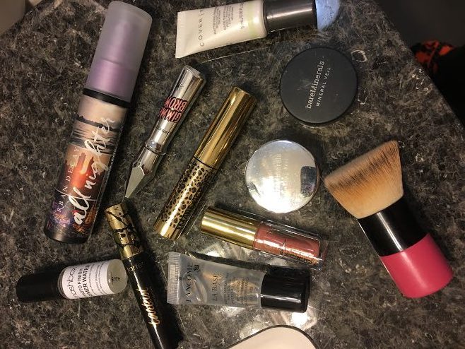 Travel size makeup