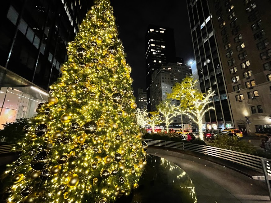 Christmas tree in NYC